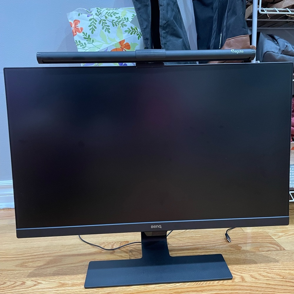 BENQ 27” MONITOR LIKE NEW